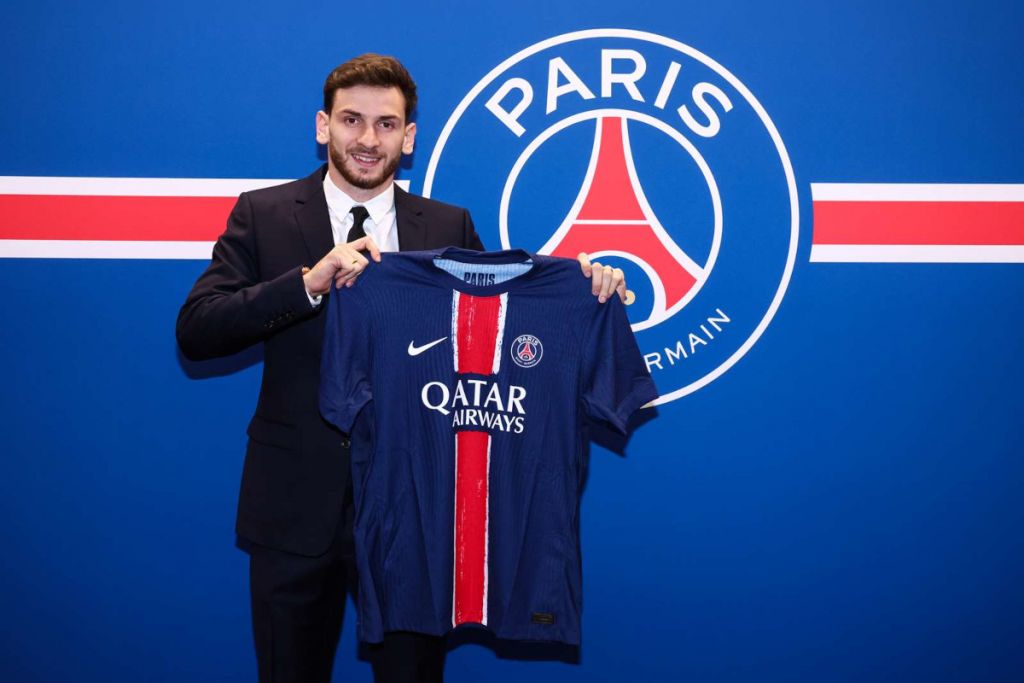 Psg Just Signed A Huge Ukrainian Star! You Won'T Believe This… - ze602ed
