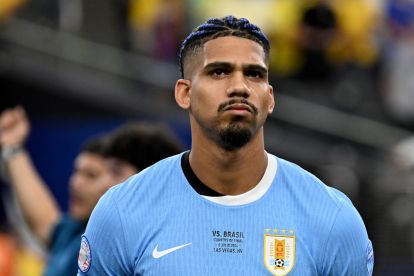 LAS VEGAS, NEVADA - JULY 06: Ronald Araujo of Uruguay lines up prior to the CONMEBOL Copa America 2024 quarterfinal match between Uruguay and Brazil at Allegiant Stadium on July 06, 2024 in Las Vegas, Nevada. (Photo by Candice Ward/Getty Images)