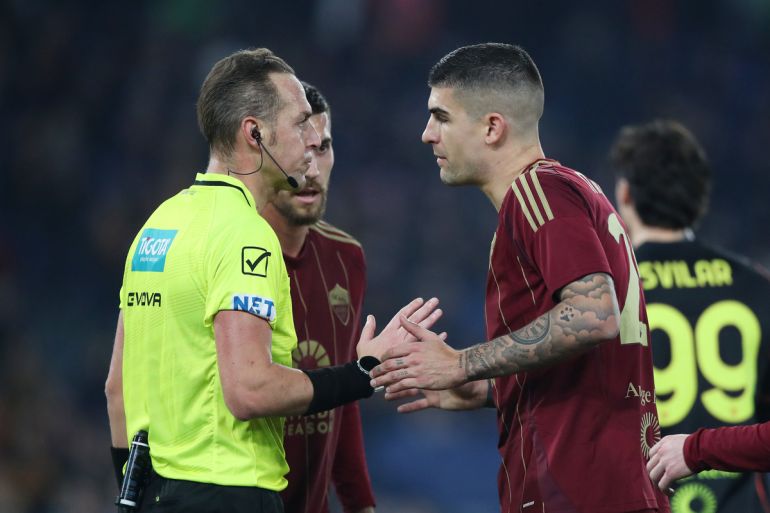 Roma Edges Porto in Thrilling Europa League Clash