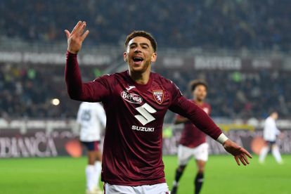 Che Adams of Torino celebrates scoring his team's second goal during the Serie A match between Torino and Cagliari at Stadio Olimpico di Torino on January 24, 2025 in Turin, Italy. (Photo by Valerio Pennicino/Getty Images)