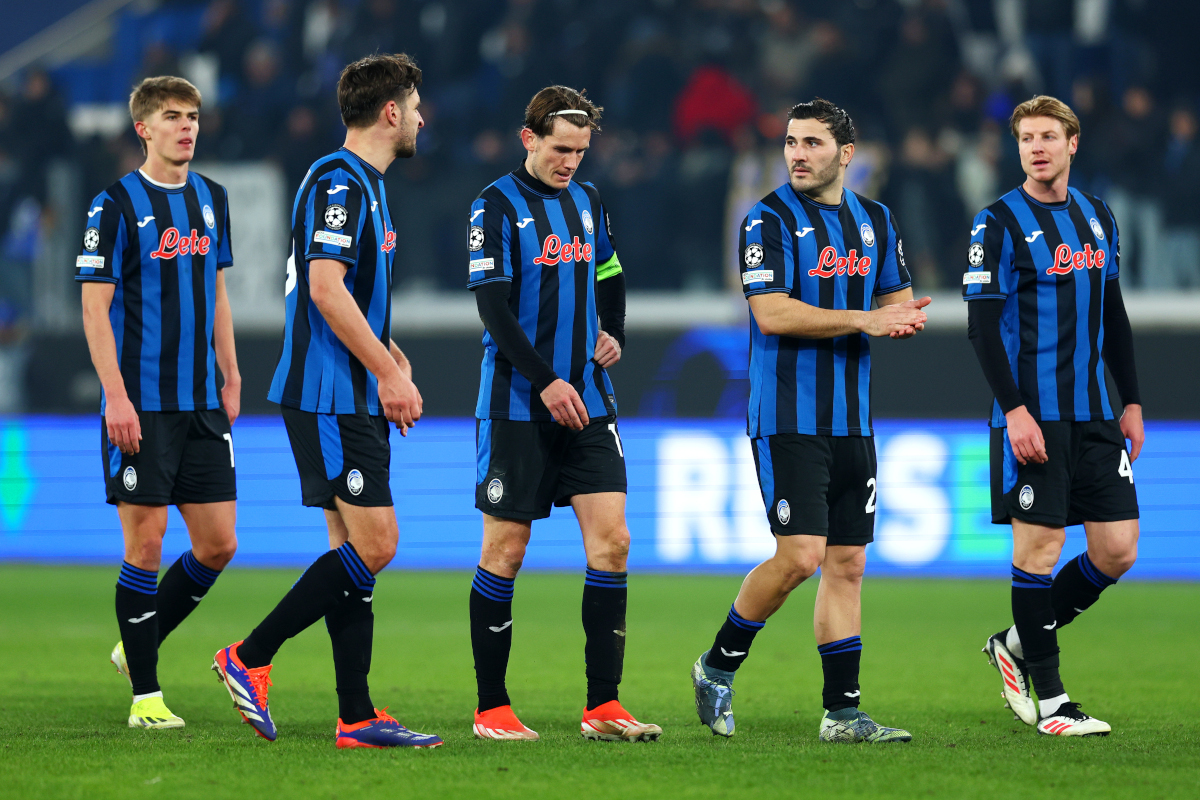 BERGAMO, ITALY - FEBRUARY 18: Atalanta players react following a loss in the UEFA Champions League 2024/25 League Knockout Play-off second leg match between Atalanta BC and Club Brugge KV at Gewiss Stadium on February 18, 2025 in Bergamo, Italy. (Photo by Francesco Scaccianoce/Getty Images)