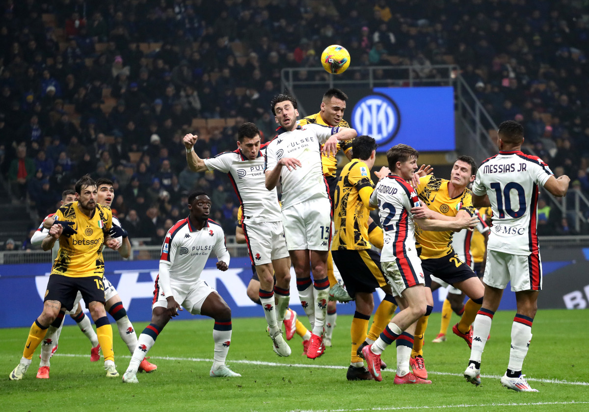 MILAN, ITALY - FEBRUARY 22: Lautaro Martinez of FC Internazionale scores his team's first goal during the Serie A match between FC Internazionale and Genoa at Stadio Giuseppe Meazza on February 22, 2025 in Milan, Italy. (Photo by Marco Luzzani/Getty Images)