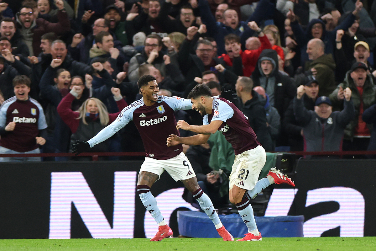 BIRMINGHAM, ENGLAND - FEBRUARY 22: Marco Asensio celebrates scoring his sides second goal with team mate Marcus Rashford during the Premier League match between Aston Villa FC and Chelsea FC at Villa Park on February 22, 2025 in Birmingham, England. (Photo by Alex Pantling/Getty Images)