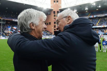 GENOA, ITALY - NOVEMBER 10: Gian Piero Gasperini head coach of Atalanta BC and Claudio Ranieri head coach of UC Sampdoria during the Serie A match between UC Sampdoria and Atalanta BC at Stadio Luigi Ferraris on November 10, 2019 in Genoa, Italy. (Photo by Paolo Rattini/Getty Images)