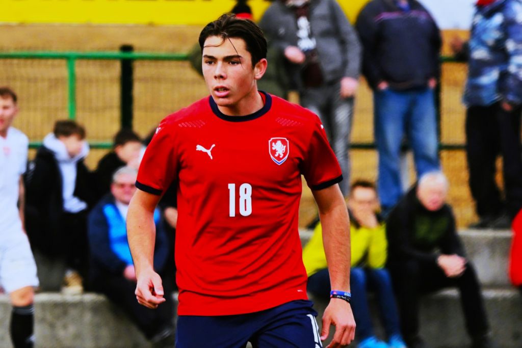 Ресейлік порно модельдер бейнелері Сексуалды жігіттің фотосы