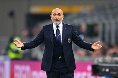 Milan, Italia - 20 Maret: Luciano Spalletti, pelatih kepala Italia, bereaksi selama pertandingan perempat final Liga Bangsa -Bangsa UEFA satu pertandingan antara Italia dan Jerman di Stadio San Siro pada 20 Maret 2025 di Milan, Italia. (Foto oleh Alessandro Sabattini/Getty Images)