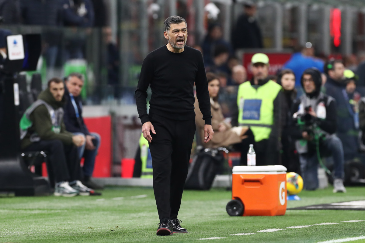 MARCH 02: Sergio Conceicao reacts during the Serie A match between AC Milan and SS Lazio at Stadio Giuseppe Meazza. (Photo by Marco Luzzani/Getty Images)