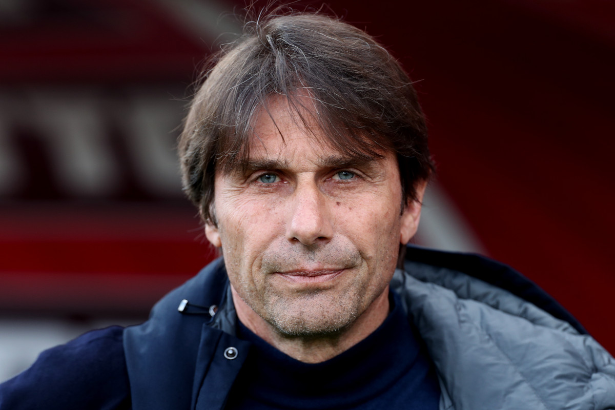 MONZA, ITALY - APRIL 19: Antonio Conte, Head Coach of Napoli, looks on prior to the Serie A match between Monza and Napoli at U-Power Stadium on April 19, 2025 in Monza, Italy. (Photo by Marco Luzzani/Getty Images)