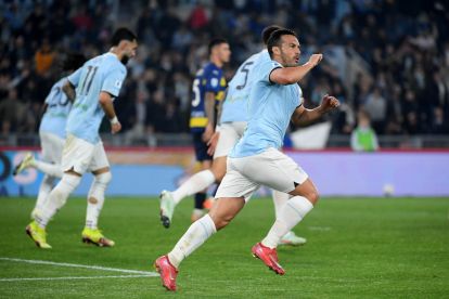 ROME, ITALY - APRIL 28: Pedro Rodriguez of SS Lazio celebrates a frist goal during the Serie match between Lazio and Parma at Stadio Olimpico on April 28, 2025 in Rome, Italy. (Photo by Marco Rosi - SS Lazio/Getty Images)