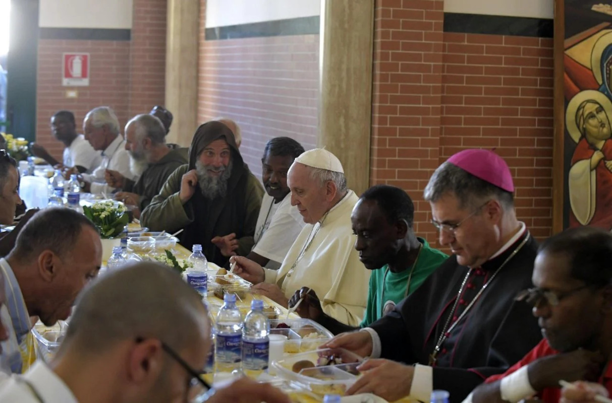 Serie B side Palermo donate 600 meals in honour of Pope Francis