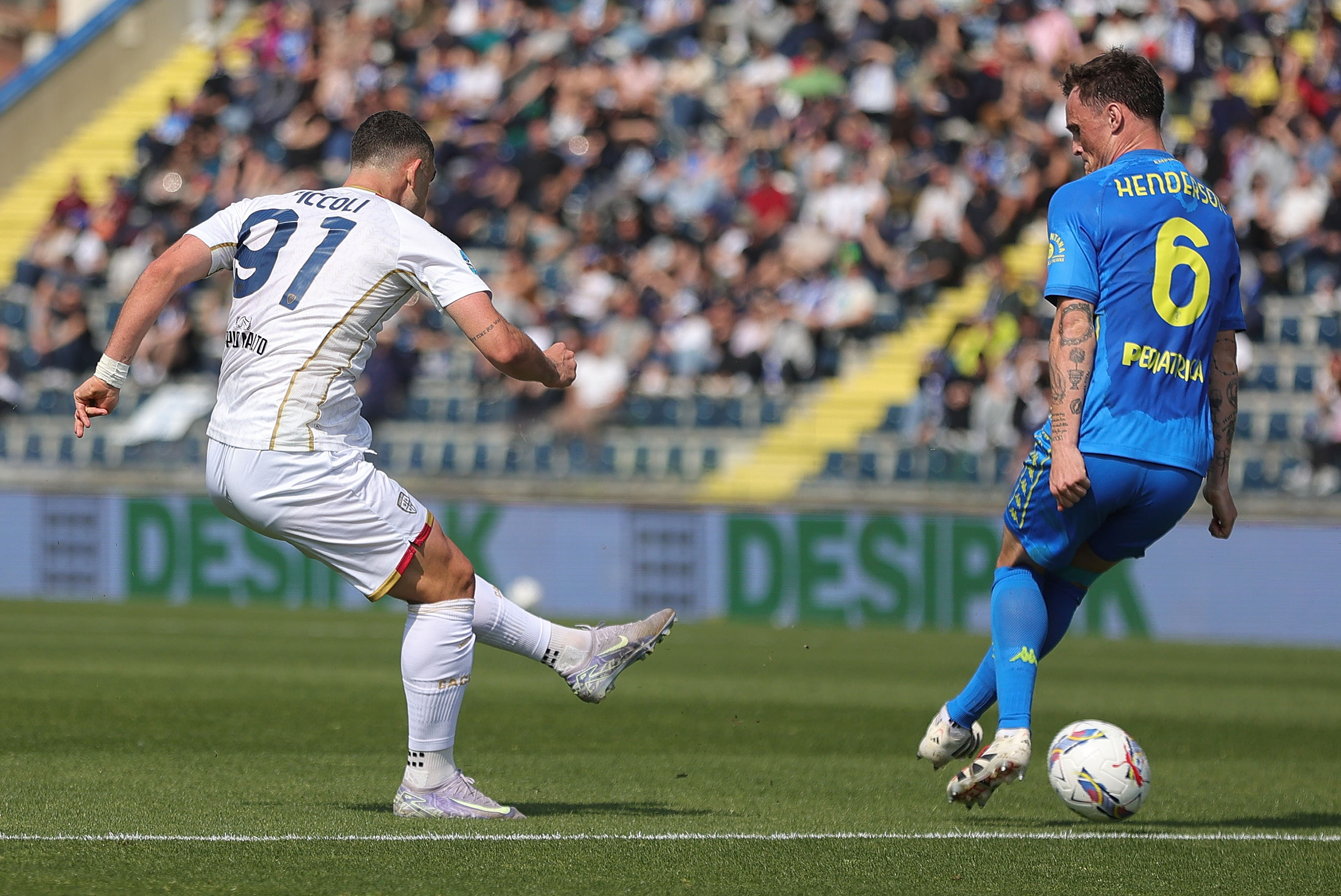 EMPOLI, ITALY - APRIL 6: Roberto Piccoli of Cagliari Calcio in action during the Serie A match between Empoli and Cagliari at Stadio Carlo Castellani on April 6, 2025 in Empoli, Italy. (Photo by Gabriele Maltinti/Getty Images)