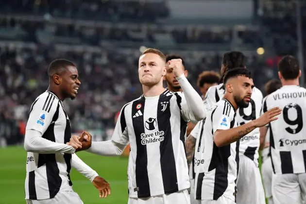 TURIN, ITALY - APRIL 12: Teun Koopmeiners of Juventus celebrates scoring his team's first goal during the Serie A match between Juventus and Lecce at Allianz Stadium on April 12, 2025 in Turin, Italy. (Photo by Valerio Pennicino/Getty Images)