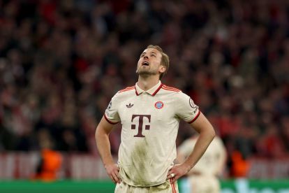 MUNICH, GERMANY - APRIL 08: Harry Kane of Bayern Munich look dejected after Davide Frattesi of FC Internazionale (not pictured scores his team's second goal during the UEFA Champions League 2024/25 Quarter Final First Leg match between FC Bayern München and FC Internazionale Milano at Fussball Arena Muenchen on April 08, 2025 in Munich, Germany. (Photo by Alexander Hassenstein/Getty Images)