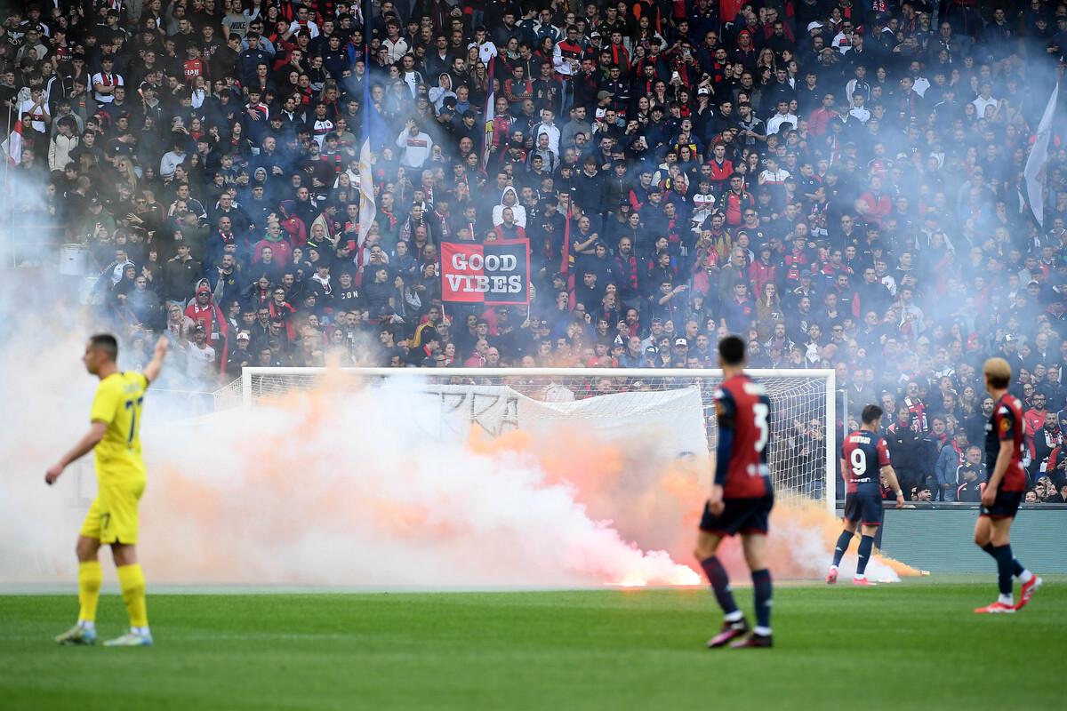 Video: Genoa fans set off fireworks after Sampdoria’s relegation