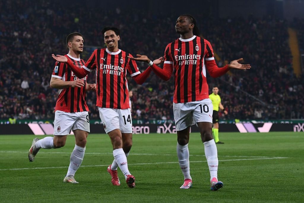 reijnders-matches-van-basten-record-with-goal-in-udinese-0-4-milan