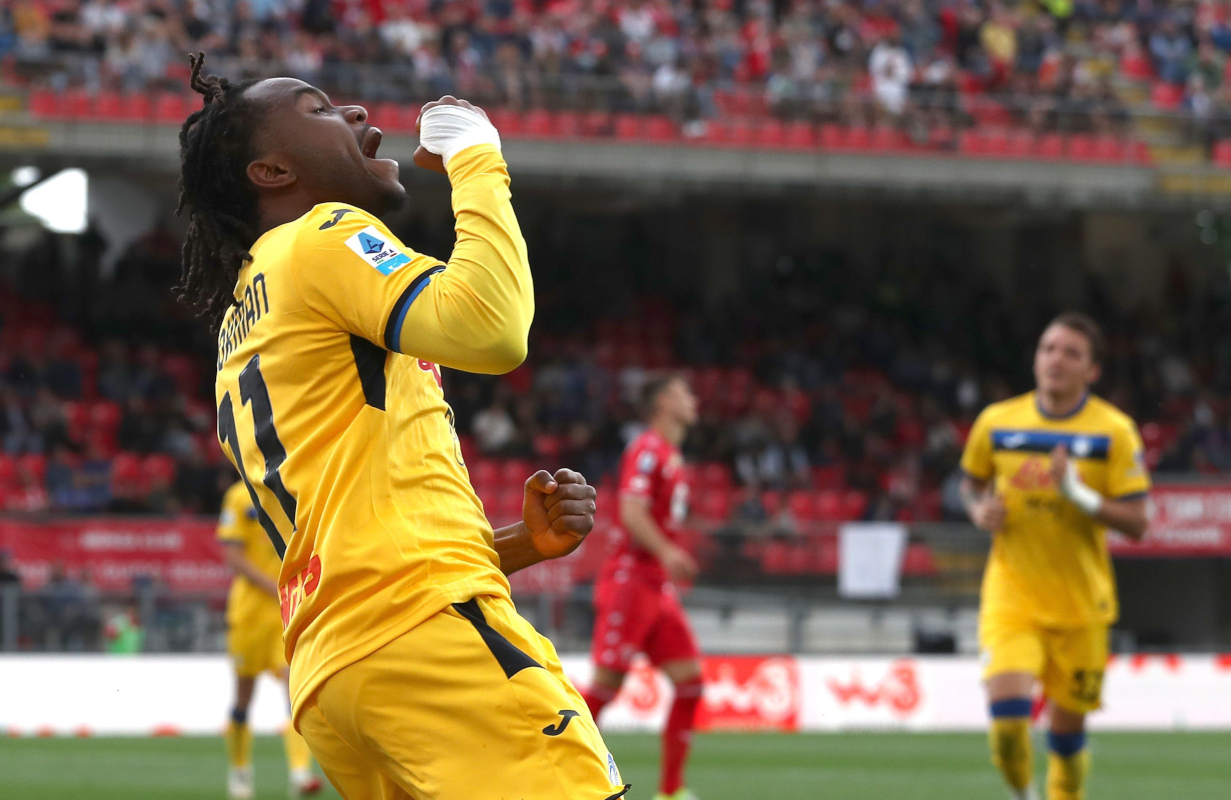 Ademola Lookman of Atalanta BC celebrates after scoring their team's third goal during the Serie A match between AC Monza and Atalanta BC at U-Power Stadium on May 04, 2025 in Monza, Italy. (Photo by Marco Luzzani/Getty Images)