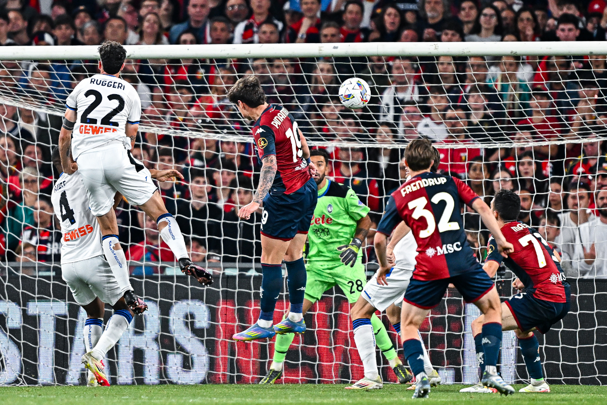 GENOA, ITALY - MAY 17: Andrea Pinamonti of Genoa (center) scores a goal during the Serie A match between Genoa and Atalanta at Stadio Luigi Ferraris on May 17, 2025 in Genoa, Italy. (Photo by Simone Arveda/Getty Images)