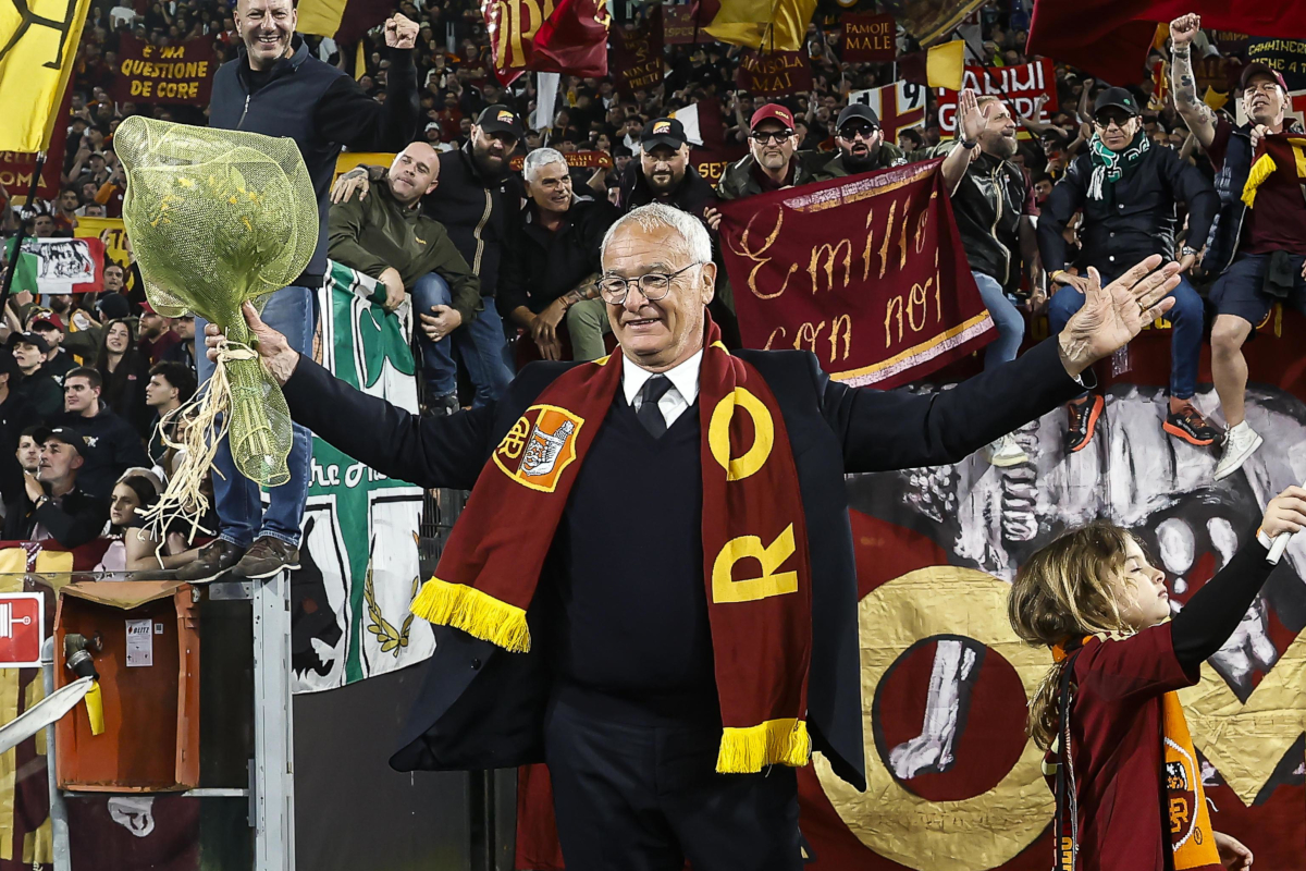 '60 years ago I was there' 1 epa12115307 Romas coach Claudio Ranieri greets supporters as he is honored after the Italian Serie A soccer match between AS Roma and AC Milan, in Rome, Italy, 18 May 2025. EPA-EFE/ANGELO CARCONI