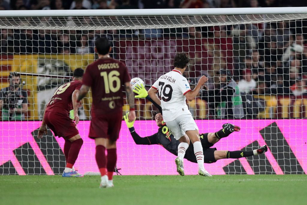 Var Inconsistency Conceicao furious at VAR inconsistency, but 'some positives' for Milan ...
