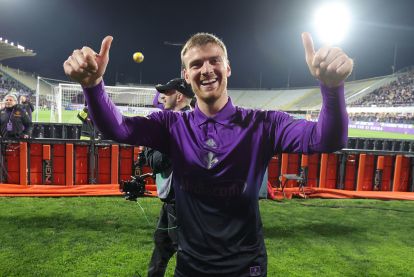 FLORENCE, ITALY - MARCH 16: Lucas Beltran of ACF Fiorentina celebrates the victory after the Serie A match between Fiorentina and Juventus at Stadio Artemio Franchi on March 16, 2025 in Florence, Italy. (Photo by Gabriele Maltinti/Getty Images)