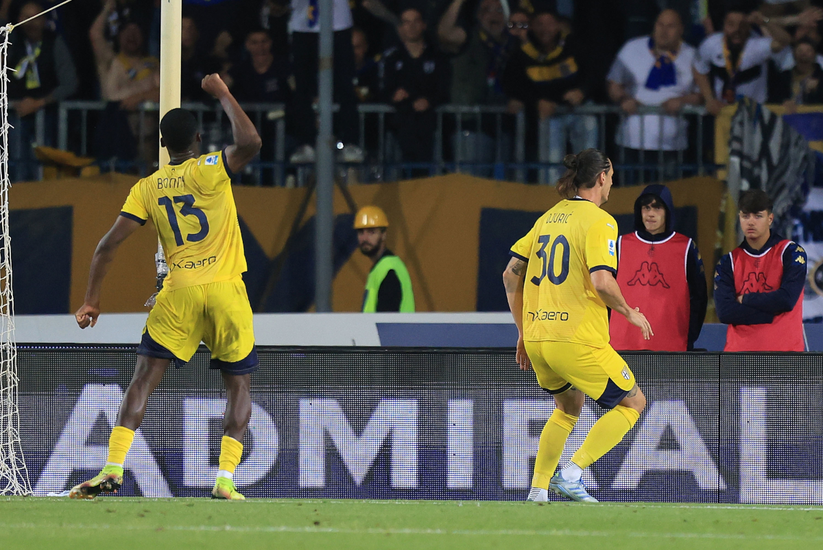 Milan Djuric do Parma celebra