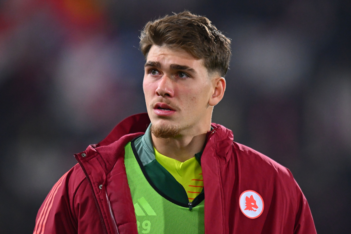 BOLOGNA, ITALY - JANUARY 12: Renato Marin of AS Roma during the Serie A match between Bologna and AS Roma at Stadio Renato Dall'Ara on January 12, 2025 in Bologna, Italy. (Photo by Alessandro Sabattini/Getty Images)