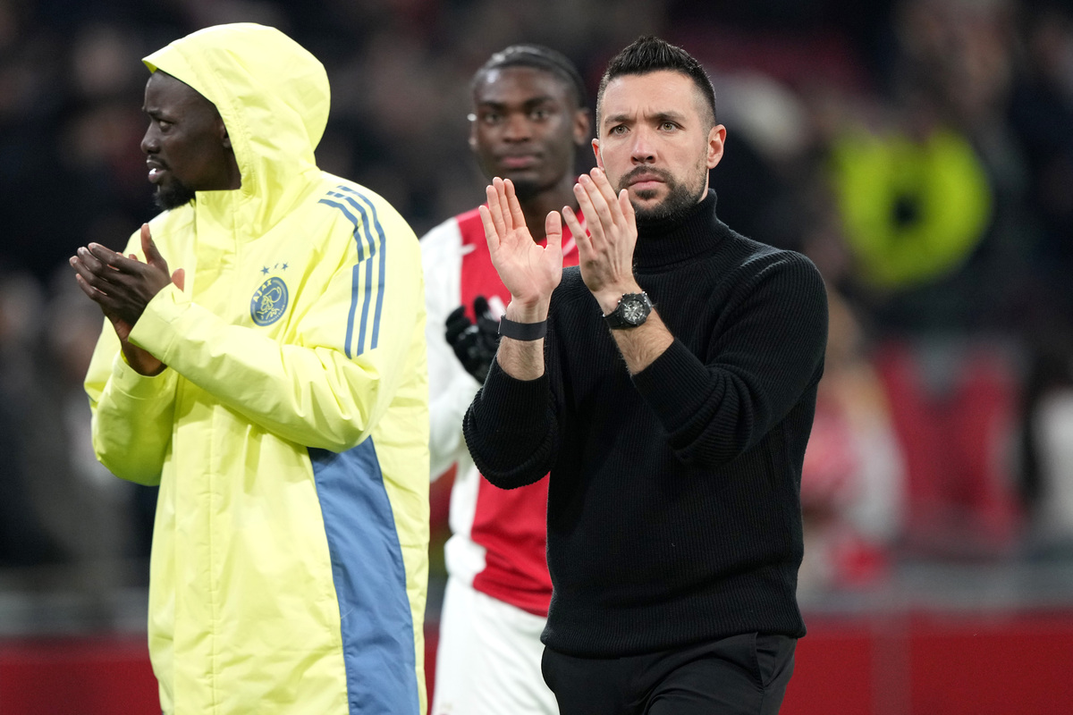 AMSTERDAM, NETHERLANDS - JANUARY 30: Head Coach Francesco Farioli of Ajax looks on following his teams 2-1 victory over Galatasaray in the UEFA Europa League 2024/25 League Phase MD8 match at Johan Cruijff Arena on January 30, 2025 in Amsterdam, Netherlands. (Photo by Alex Bierens de Haan/Getty Images)