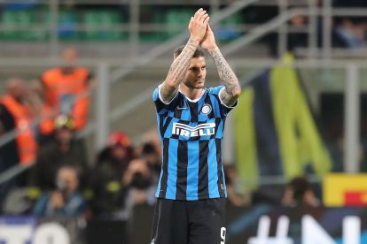 MILAN, ITALY - MAY 26: Mauro Icardi of FC Internazionale claps the hands during the Serie A match between FC Internazionale and Empoli FC at Stadio Giuseppe Meazza on May 26, 2019 in Milan, Italy. (Photo by Gabriele Maltinti/Getty Images)