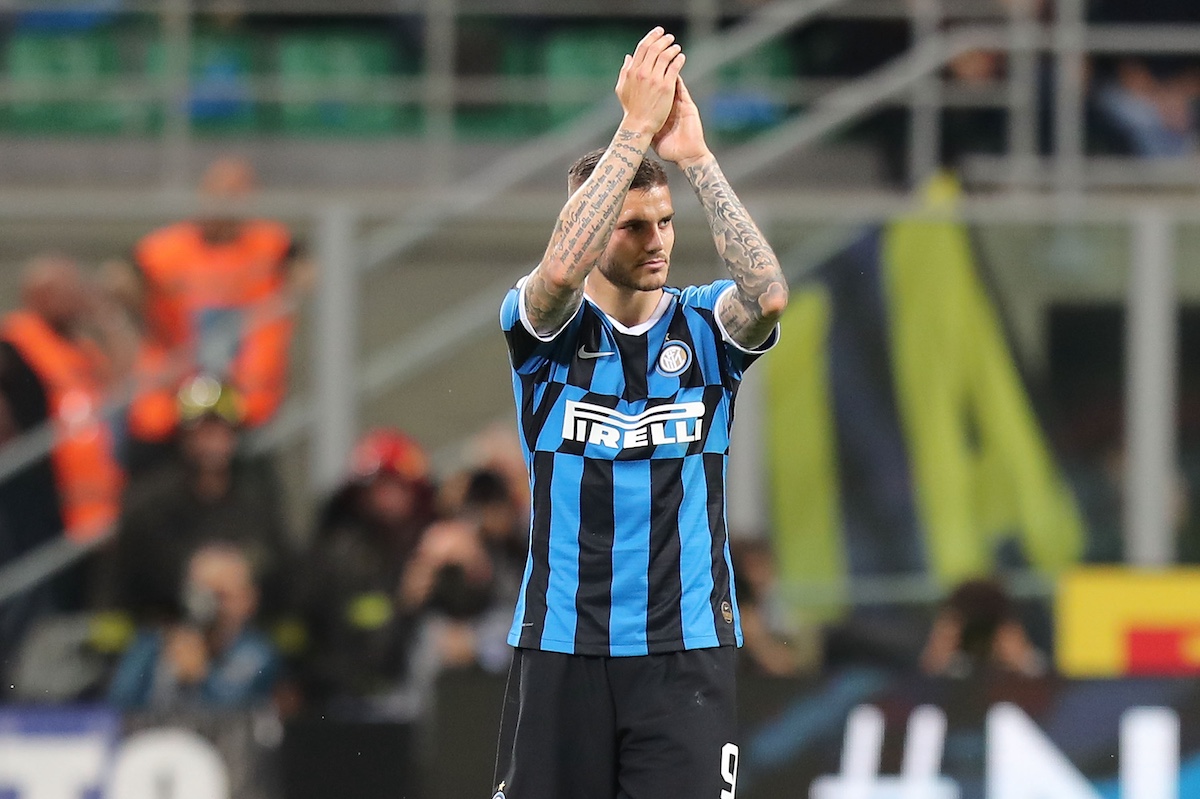 MILAN, ITALY - MAY 26: Mauro Icardi of FC Internazionale claps the hands during the Serie A match between FC Internazionale and Empoli FC at Stadio Giuseppe Meazza on May 26, 2019 in Milan, Italy. (Photo by Gabriele Maltinti/Getty Images)