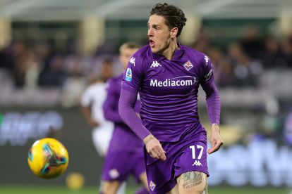 FLORENCE, ITALY - FEBRUARY 28: Nicolo' Zaniolo of ACF Fiorentina in action during the Serie A match between Fiorentina and Lecce at Stadio Artemio Franchi on February 28, 2025 in Florence, Italy. (Photo by Gabriele Maltinti/Getty Images)