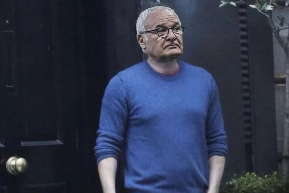 Claudio Ranieri in a Ben Affleck meme