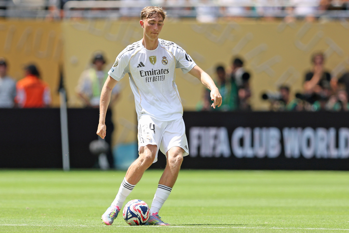 Dean Huijsen #24 of Real Madrid C.F. controls the ball during the FIFA Club World Cup 2025 group H match between Real Madrid CF and Al Hilal at Hard Rock Stadium on June 18, 2025 in Miami Gardens, Florida. (Photo by Megan Briggs/Getty Images)
