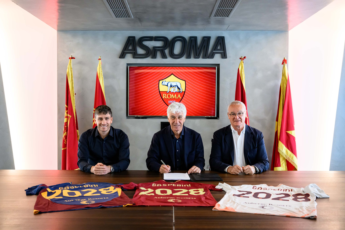 New Roman coaches Giampieruga Perini, Claudio Ranieri and Florent Gisolfi
