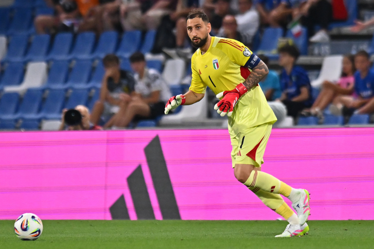 REGGIO NELL'EMILIA, ITALIE - JUIN 9 : Gianluigi Donnarumma d'Italie lors du qualificatif FIFA 2026 entre l'Italie et la Moldavie au stade Mapei - Citta' del Tricolore le 09 juin 2025 à Reggio nell'Emilia, Italie. (Photo d'Alessandro Sabattini/Getty Images)