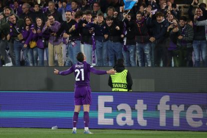 Robin Gosens agrees to leave Fiorentina for Schalke 04