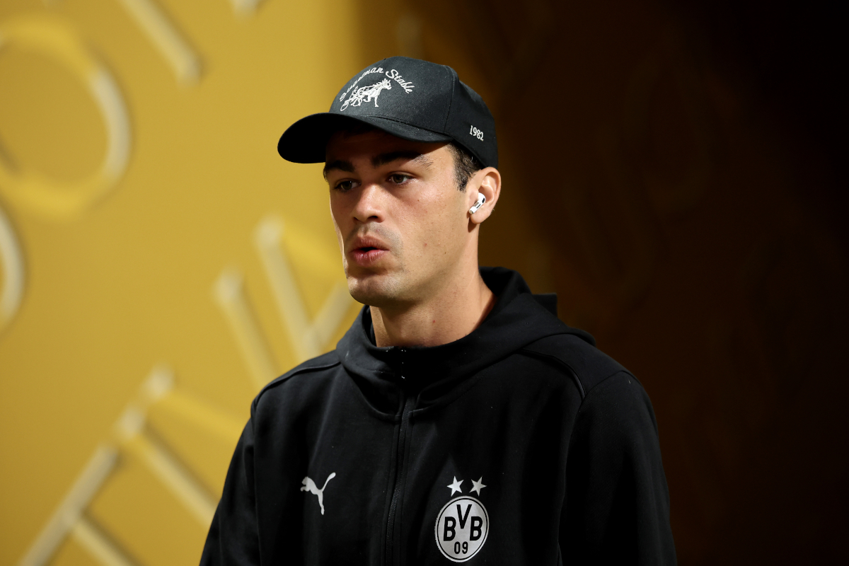 ATLANTA, GEORGIA - JULY 01: Giovanni Reyna #7 of Borussia Dortmund arrives prior to the FIFA Club World Cup 2025 round of 16 match between Borussia Dortmund and CF Monterrey at Mercedes-Benz Stadium on July 01, 2025 in Atlanta, Georgia. (Photo by Alex Grimm/Getty Images)
