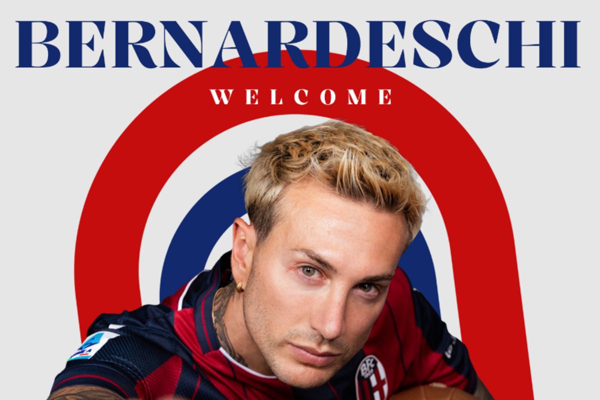 Official: Bernardeschi joins Bologna.