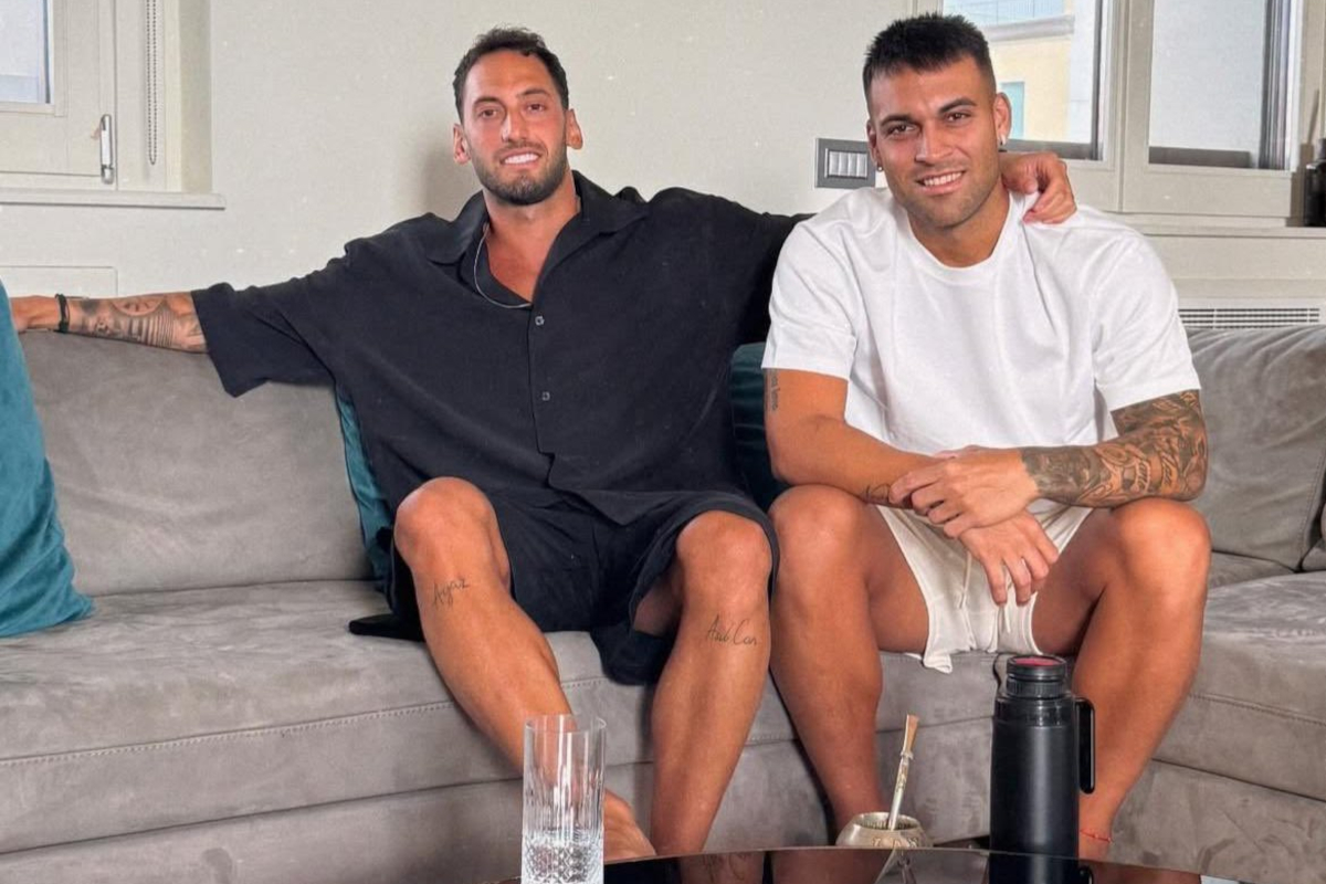 Lautaro Martinez and Calhanoglu make peace in heart warming Inter photo