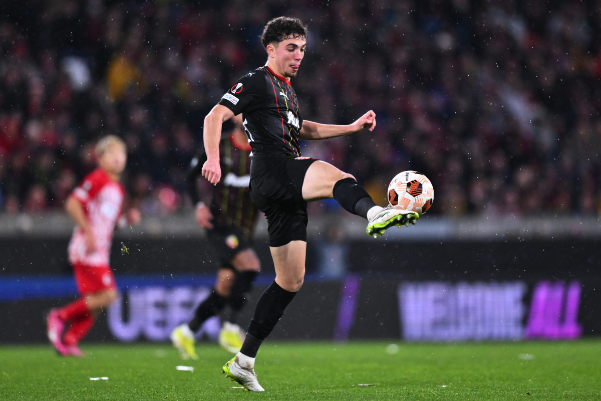 FREIBURG IM BREISGAU, GERMANY - FEBRUARY 22: Neil El Aynaoui of RC Lens controls the ball during the UEFA Europa League 2023/24 knockout round play-offs second leg match between Sport-Club Freiburg and RC Lens at Europa-Park Stadion on February 22, 2024 in Freiburg im Breisgau, Germany. (Photo by Oliver Hardt/Getty Images)