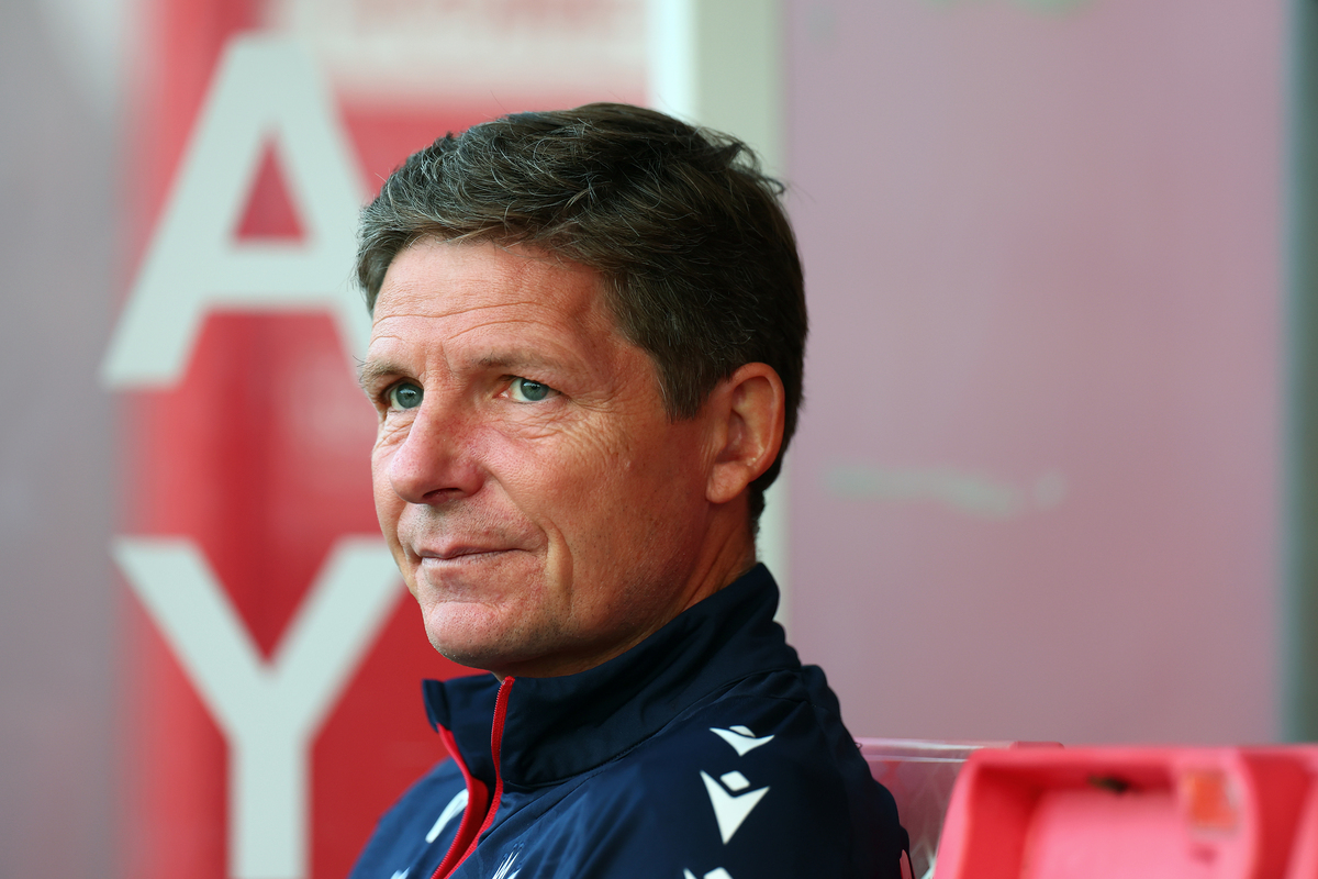 Why Inter defender Bisseck makes sense for Crystal Palace and West Ham CRAWLEY, ENGLAND - JULY 25: Crystal Palace Manager Oliver Glasner looks on ahead of the pre-season friendly match between Crawley Town and Crystal Palace at Broadfield Stadium on July 25, 2025 in Crawley, England. (Photo by Bryn Lennon/Getty Images)