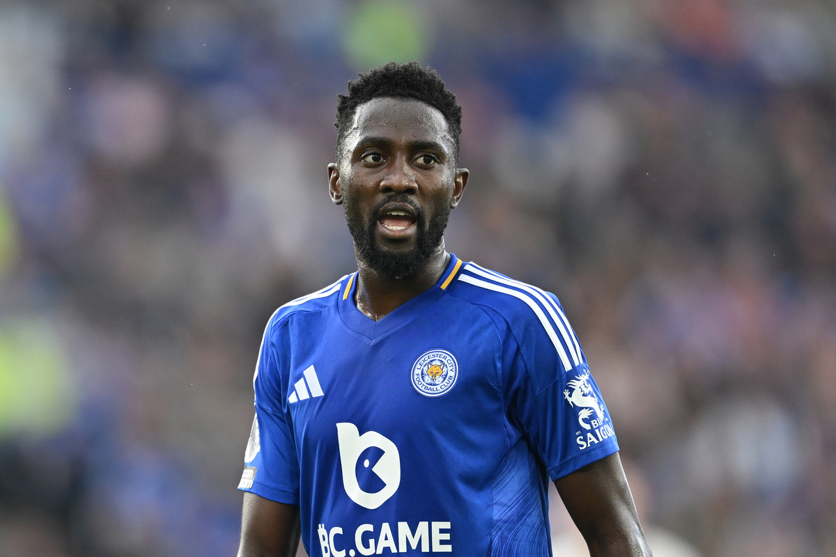 LEICESTER, ENGLAND - SEPTEMBER 21: Wilfried Ndidi of Leicester looks on during the Premier League match between Leicester City FC and Everton FC at The King Power Stadium on September 21, 2024 in Leicester, England. (Photo by Michael Regan/Getty Images) (Juventus links)