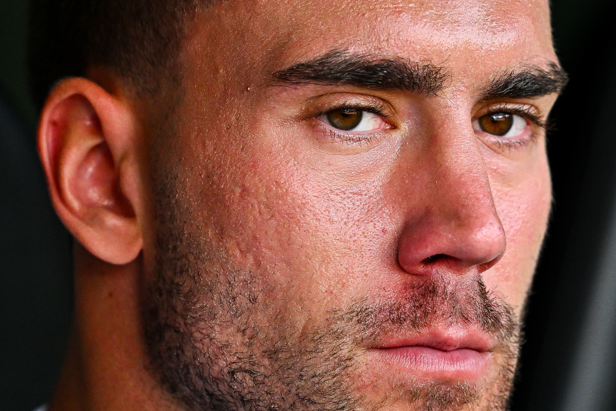 Report Vlahovic could be out for as much as 5 months at Juventus