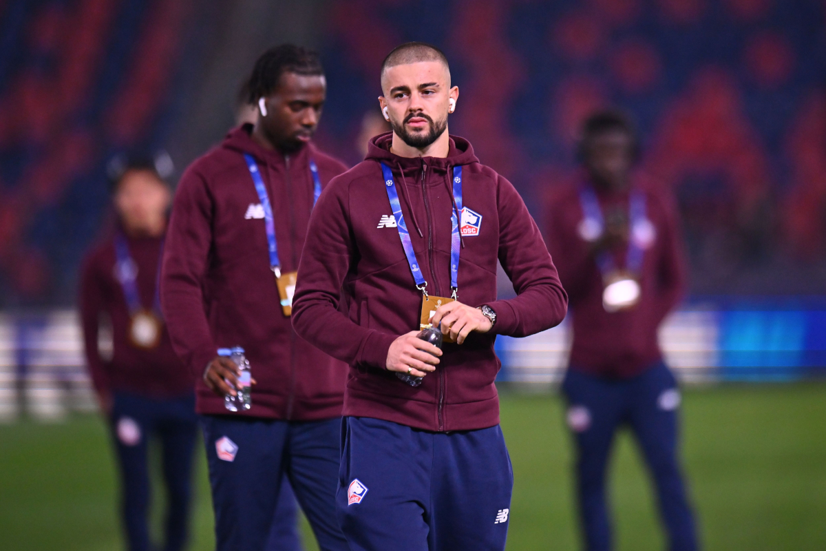 BOLOGNA, ITALY - NOVEMBER 27: Edon Zhegrova of LOSC Lille during the UEFA Champions League 2024/25 League Phase MD5 match between Bologna FC 1909 and LOSC Lille at Stadio Renato Dall'Ara on November 27, 2024 in Bologna, Italy. (Photo by Alessandro Sabattini/Getty Images)