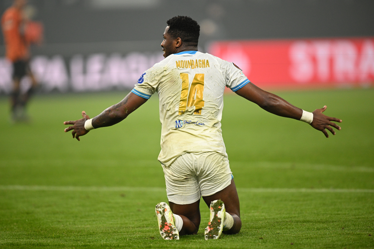 HAMBURG, GERMANY - FEBRUARY 15: Faris Moumbagna of Marseille reacts during the UEFA Europa League 2023/24 Knockout Round Play-offs First Leg match between FC Shakhtar Donetsk and Olympique de Marseille at Volksparkstadion on February 15, 2024 in Hamburg, Germany. (Photo by Stuart Franklin/Getty Images)