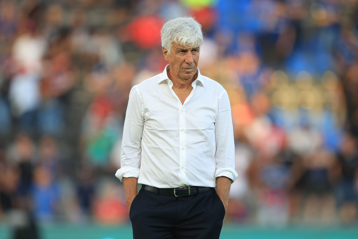 Pisa, Taliansko - 30. augusta: Manažér Gian Piero Gasperini z Roma sa pozerá počas zápasu Serie A medzi Pisa SC a ako Roma v aréne Garibaldi 30. augusta 2025 v Pisa v Taliansku. (Foto: Gabriele Maltinti/Getty Images)