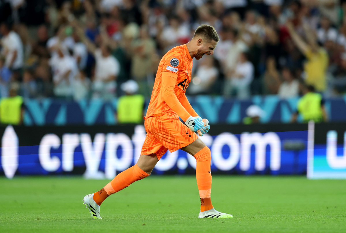 'Tottenham followed Frank's ideas to the letter' in Super Cup defeat to PSG UDINE, ITALY - AUGUST 13: Guglielmo Vicario of Tottenham Hotspur celebrates after Cristian Romero of Tottenham Hotspur (not pictured) scores his team's second goal during the UEFA Super Cup 2025 match between Paris Saint-Germain and Tottenham Hotspur at Stadio Friuli on August 13, 2025 in Udine, Italy. (Photo by Claudio Villa/Getty Images)