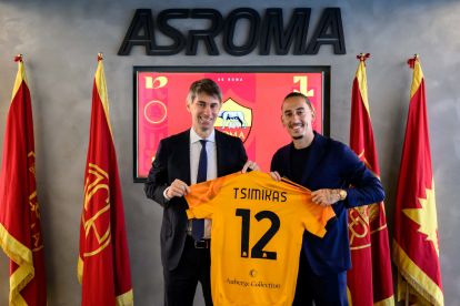 Kostas Tsimikas dan Direktur Roma Frederic Massara (Asroma.com)