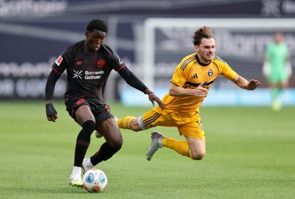 Pisa capitulate to Bayer Leverkusen and Genoa held by Japan