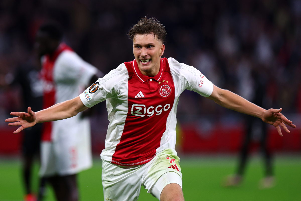 Napoli waiting for Godts after opening Ajax negotiations for 20-year-old talent