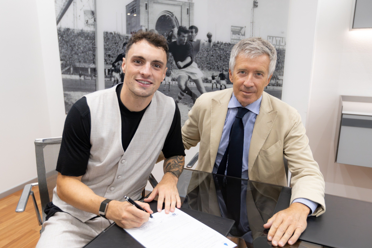 Official : Bologna buy Zortea from Cagliari in €7.5m deal